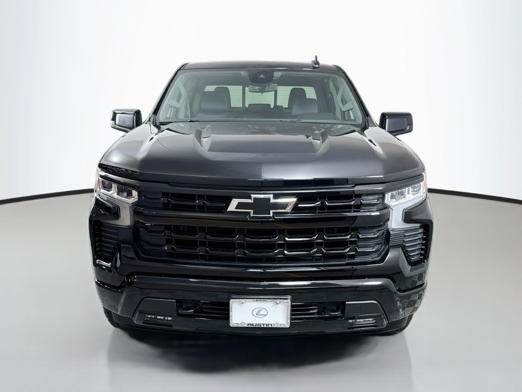 Used 2024 Chevrolet Silverado 1500 RST w/ Convenience Package II AWD/4WD image 2
