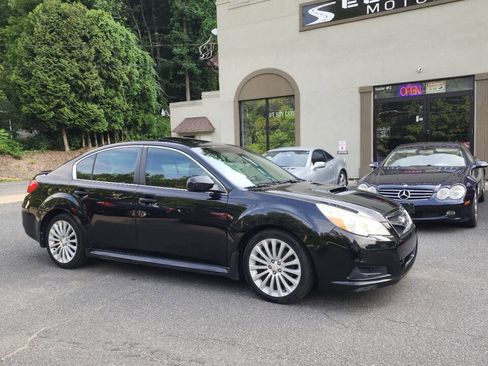 Used 2010 Subaru Legacy 2.5GT Limited AWD/4WD image 1