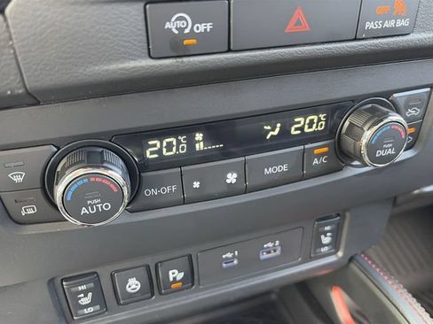 Used 2023 Nissan Frontier PRO-4X AWD/4WD image 28