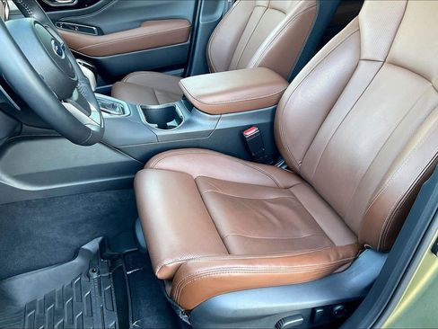 Used 2023 Subaru Outback Touring XT AWD/4WD image 17