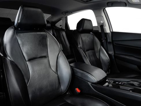 Used 2024 Honda Accord Touring image 32