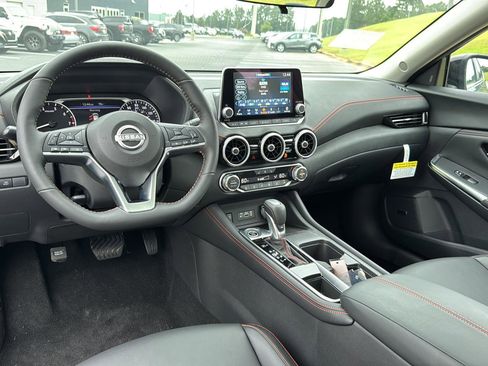New 2025 Nissan Sentra SR w/ SR Premium Package image 16