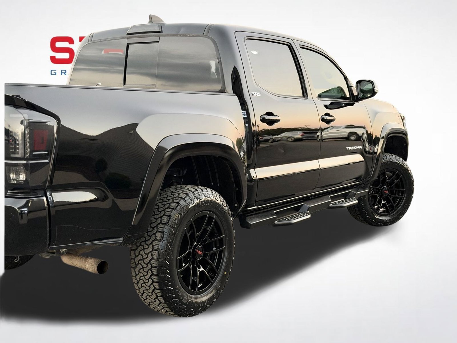 Used 2023 Toyota Tacoma SR5 w/ Technology Package AWD/4WD image 44