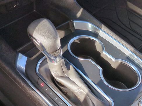 Certified 2021 Chevrolet Traverse LS w/ LPO, Floor Liner Package image 16