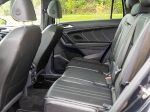 Used 2024 Volkswagen Tiguan SE R-Line AWD/4WD image 12