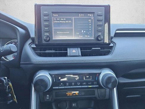 Used 2019 Toyota RAV4 LE image 15