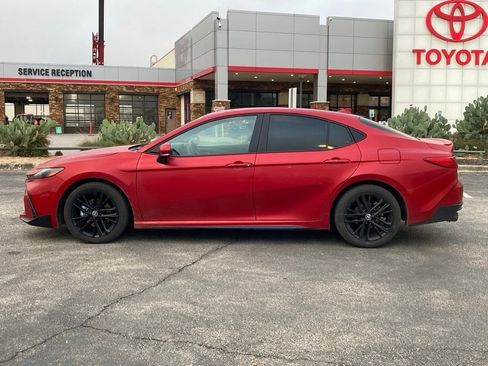 Certified 2025 Toyota Camry SE image 7