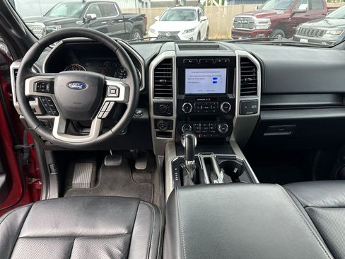 Used 2020 Ford F150 Lariat image 11