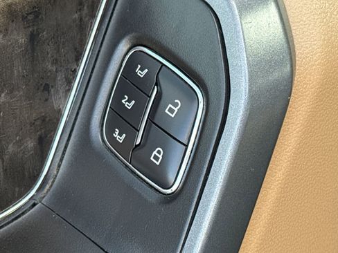 Used 2024 Ford F350 Lariat w/ Lariat Ultimate Package image 21