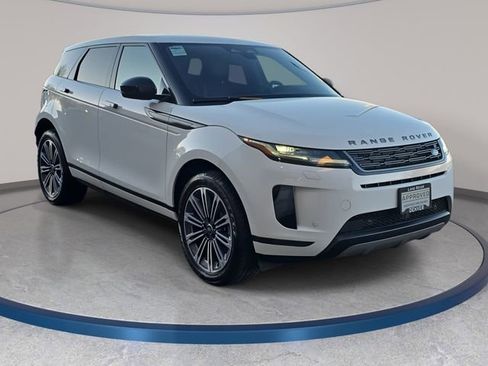 Used 2025 Land Rover Range Rover Evoque S image 4