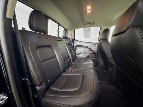 Used 2020 Chevrolet Colorado ZR2 image 26