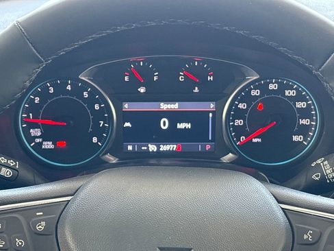 Used 2024 Chevrolet Equinox LT image 20