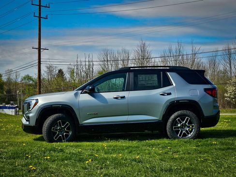 New 2026 GMC Terrain AT4 AWD/4WD image 6
