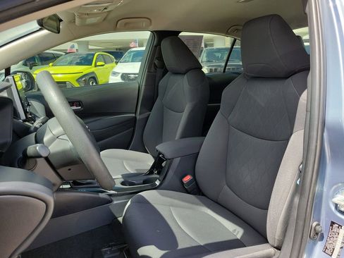 Used 2020 Toyota Corolla LE FWD image 14