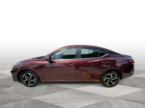 Used 2025 Nissan Sentra SV FWD image 5
