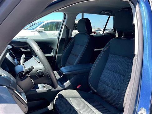 Used 2024 GMC Terrain SLE w/ Driver Convenience Package AWD/4WD image 34