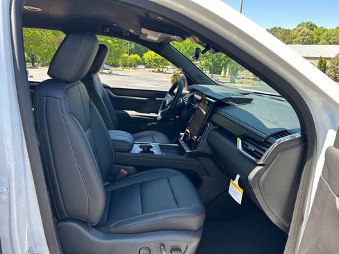 New 2026 GMC Acadia Elevation w/ Black Edition FWD image 49
