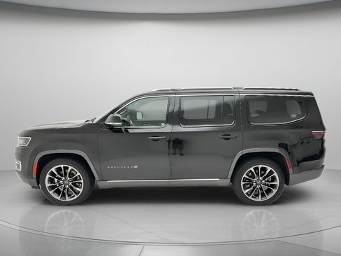 Used 2022 Jeep Wagoneer Series III w/ Premium Group I AWD/4WD image 8