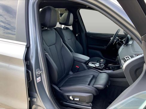 Used 2023 BMW X3 sDrive30i w/ Premium Package w/ZPA RWD image 9