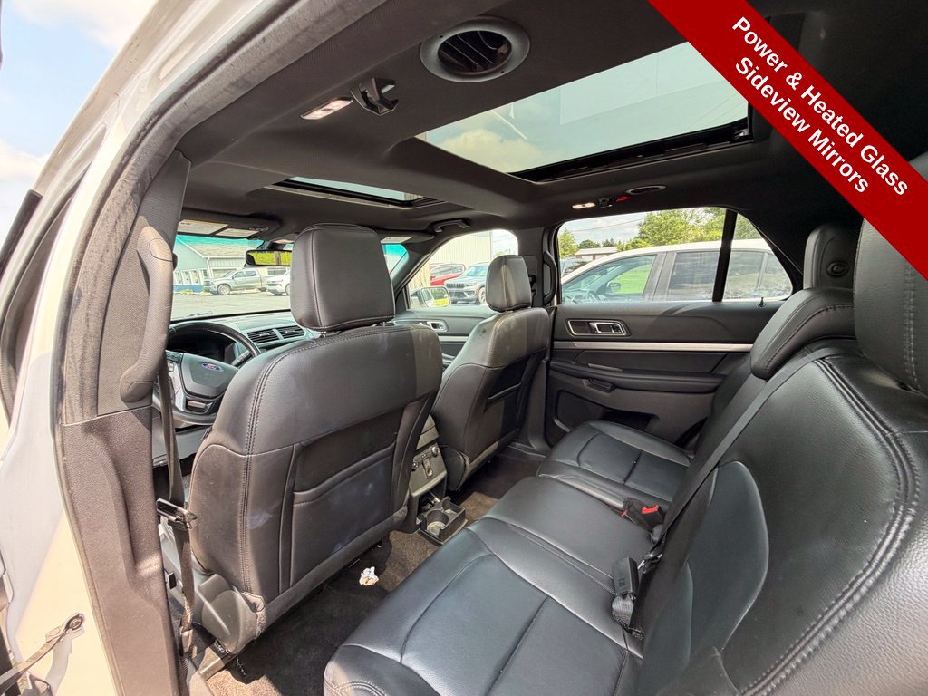 Used 2018 Ford Explorer XLT w/ Equipment Group 202A AWD/4WD image 42