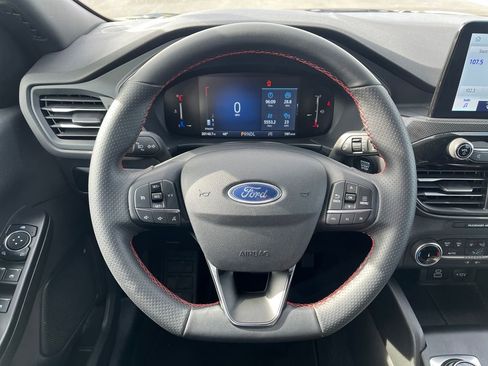 Used 2025 Ford Escape ST-Line image 24