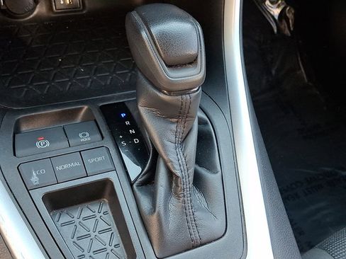 Used 2023 Toyota RAV4 LE image 15