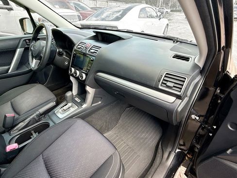Used 2018 Subaru Forester 2.5i Premium AWD/4WD image 33