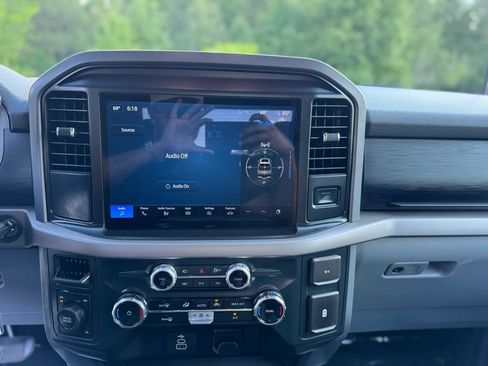 Used 2025 Ford F150 XLT w/ Equipment Group 301A Standard AWD/4WD image 17