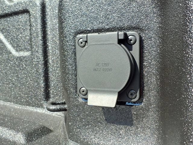 New 2026 Chevrolet Silverado 2500 Custom w/ Custom Convenience Package AWD/4WD image 17