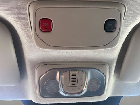 New 2025 RAM ProMaster 3500 w/ Cold Weather Group FWD image 18