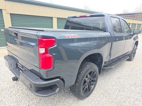 Used 2021 Chevrolet Silverado 1500 LT Trail Boss AWD/4WD image 7