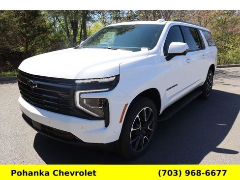 New 2026 Chevrolet Suburban RST w/ Comfort Package AWD/4WD image 3