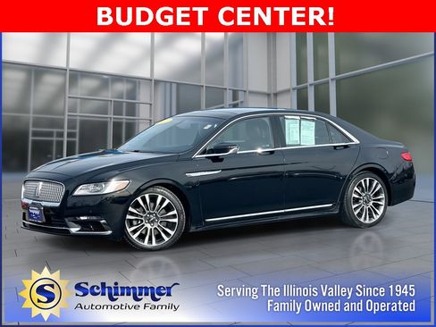Used 2017 Lincoln Continental Select image 1
