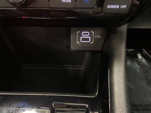 Certified 2024 Jeep Compass Limited w/ High Altitude Package image 24