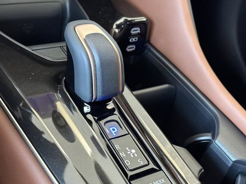 New 2026 Toyota Crown Signia AWD/4WD image 24
