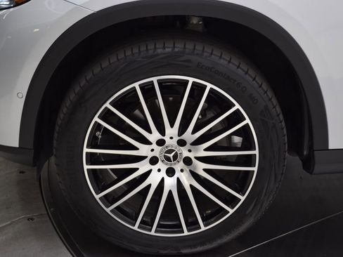 Certified 2023 Mercedes-Benz GLC 300 image 12