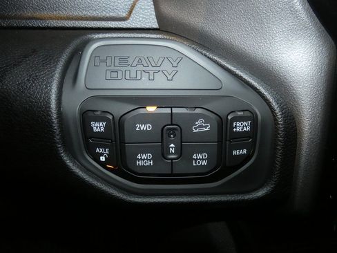 Used 2025 RAM 2500 Power Wagon AWD/4WD image 18