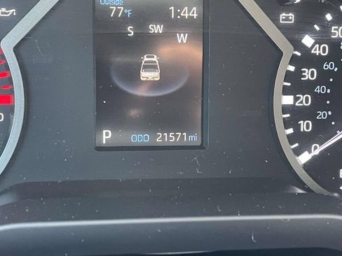 Used 2023 Toyota Tundra Limited AWD/4WD image 41