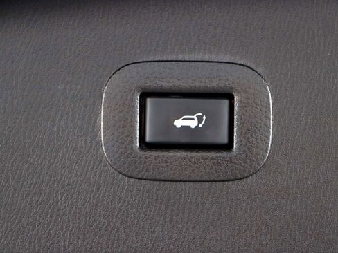 Used 2023 INFINITI QX80 Luxe w/ Cargo Package RWD image 34