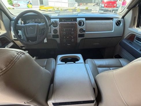 Used 2010 Ford F150 Lariat RWD image 3