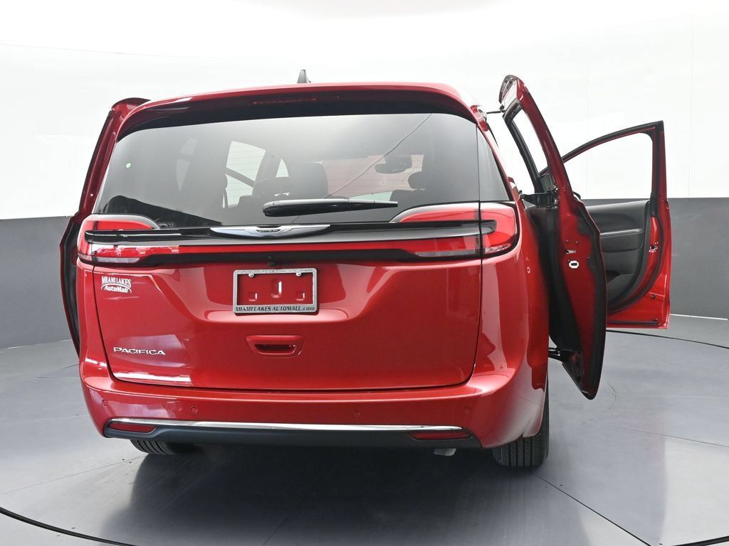 New 2026 Chrysler Pacifica Select FWD image 71