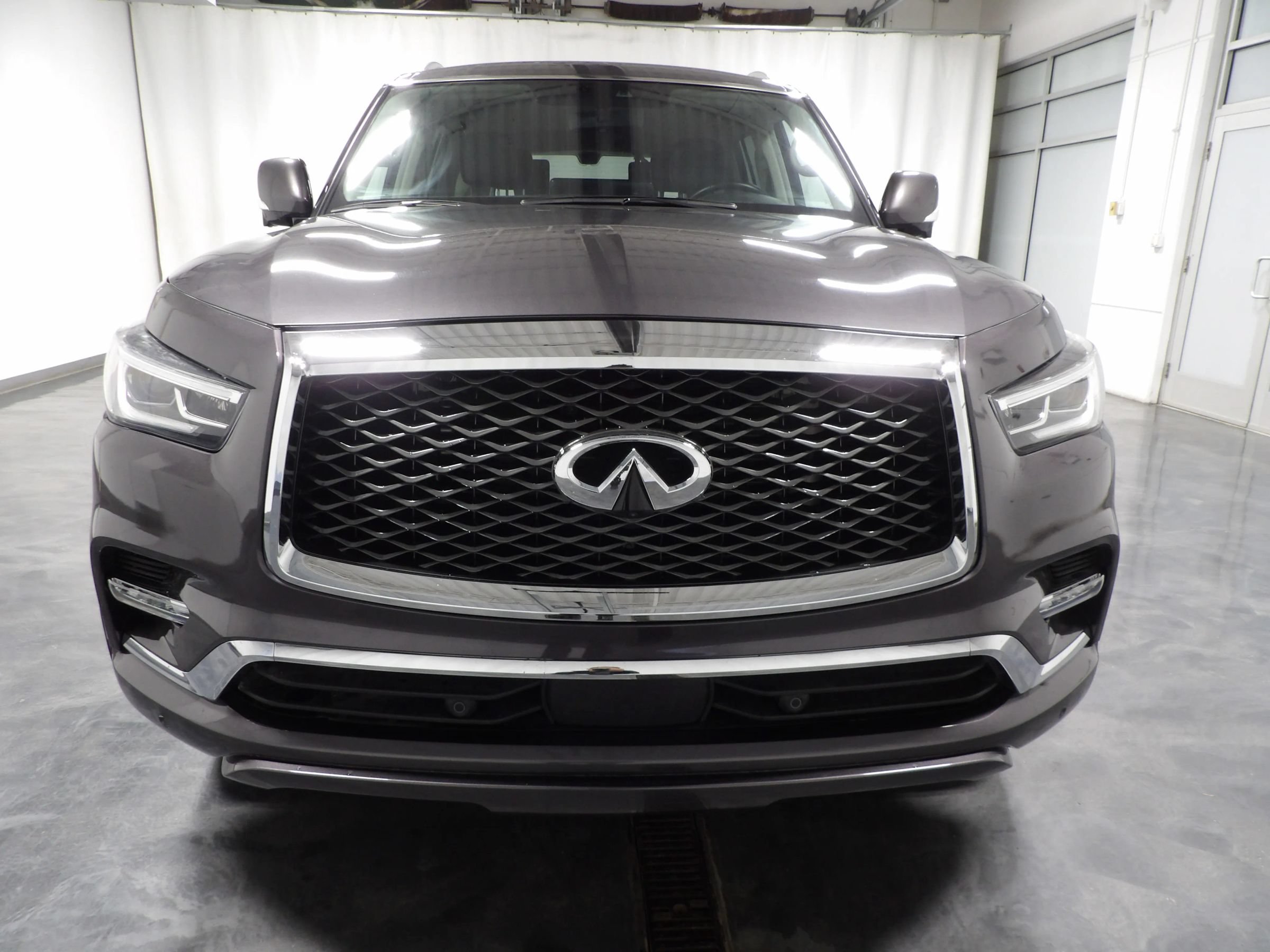 Used 2024 INFINITI QX80 Luxe AWD/4WD image 7