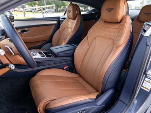 Used 2023 Bentley Continental GT Azure AWD/4WD image 22