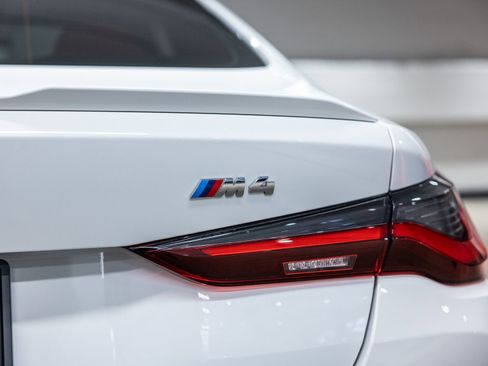 Used 2024 BMW M4 Coupe w/ M Driver's Package RWD image 24