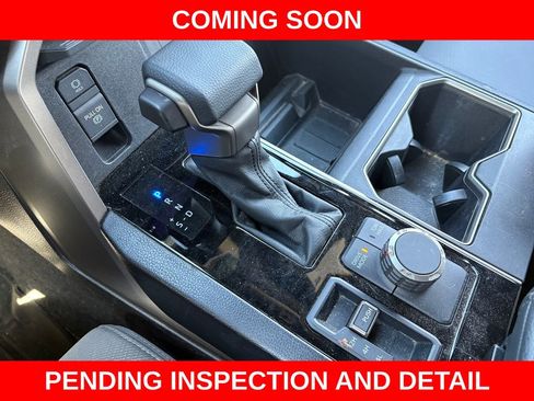 Used 2025 Toyota Tundra SR5 w/ SR5 Convenience Package AWD/4WD image 28
