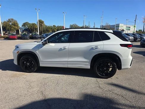 New 2026 Volkswagen Tiguan SE R-Line image 8