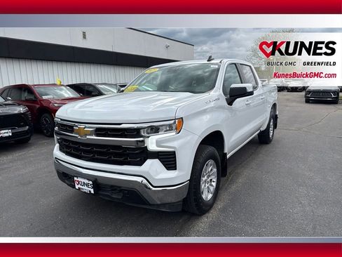 Used 2025 Chevrolet Silverado 1500 LT w/ Work Truck Package AWD/4WD image 12