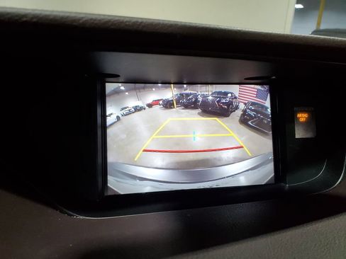 Used 2017 Lexus ES 350 w/ Premium Package FWD image 29