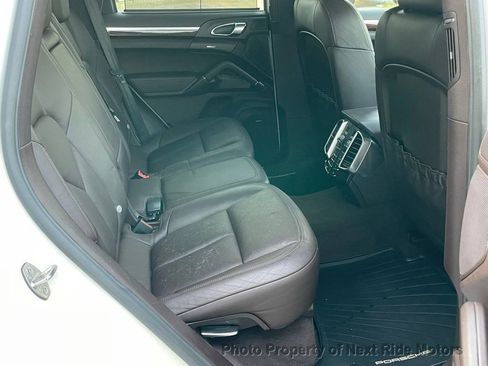 Used 2011 Porsche Cayenne S image 12