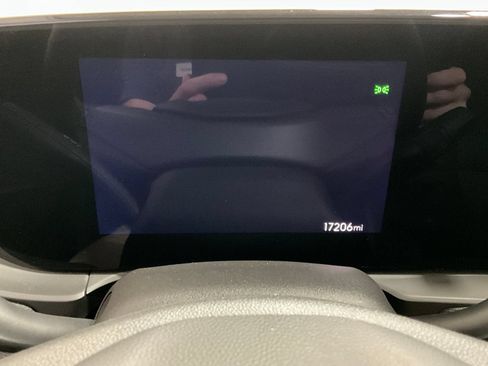 Used 2025 Buick Envista Sport Touring FWD image 20